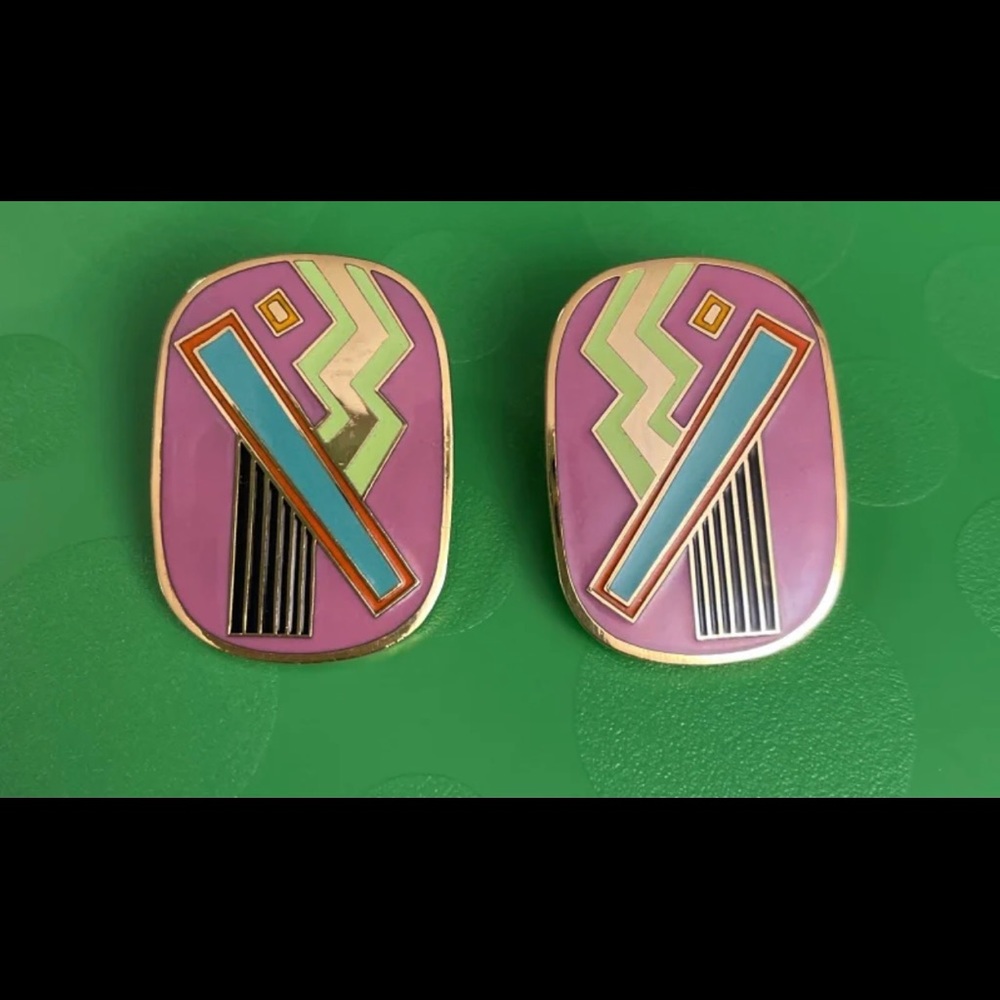 Laurel Burch vintage earrings, 1.5” L x 1 & 1/8” W
